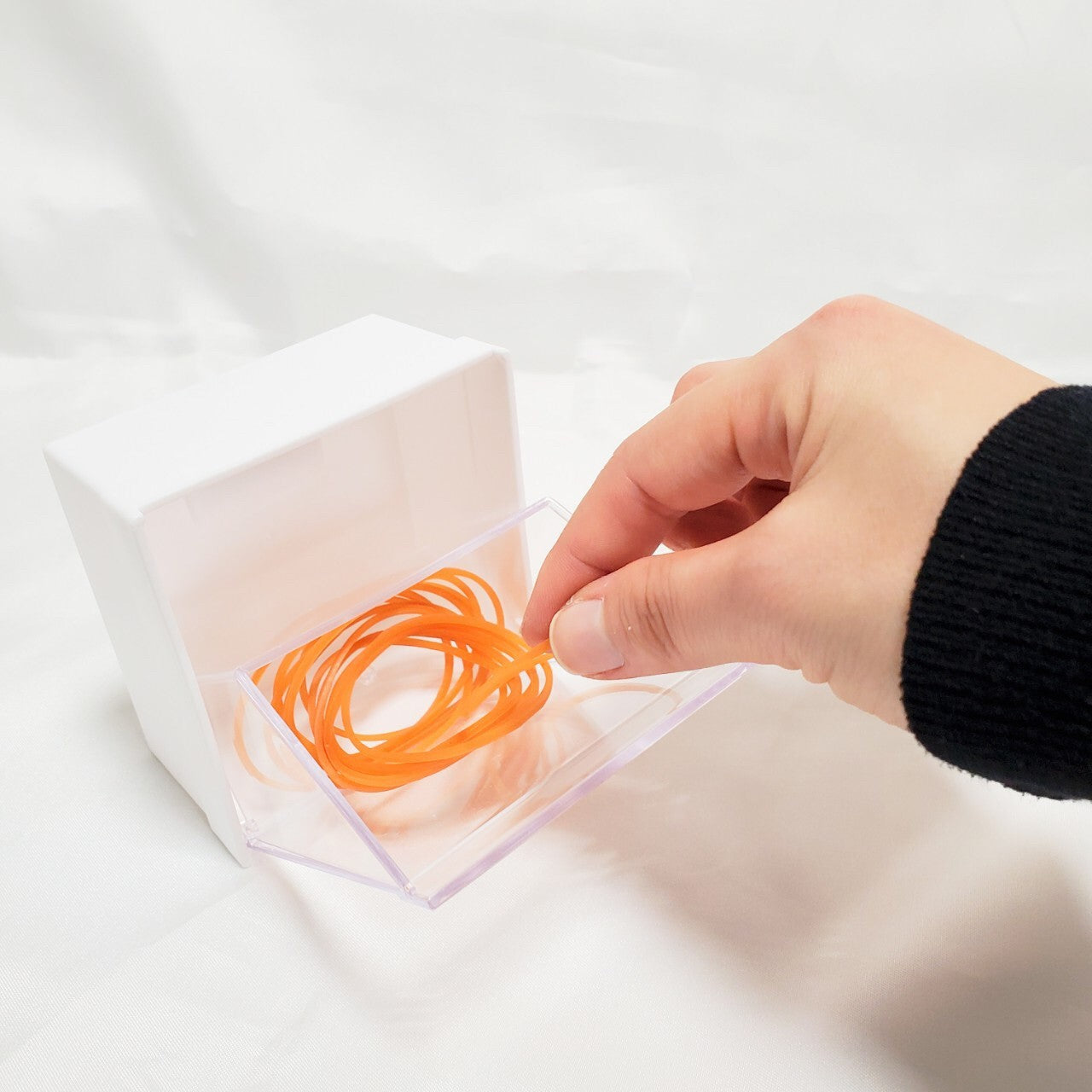 【まとめ買い】マグネットスイングケース ブラック 小物入れ 文具収納 0978/330265