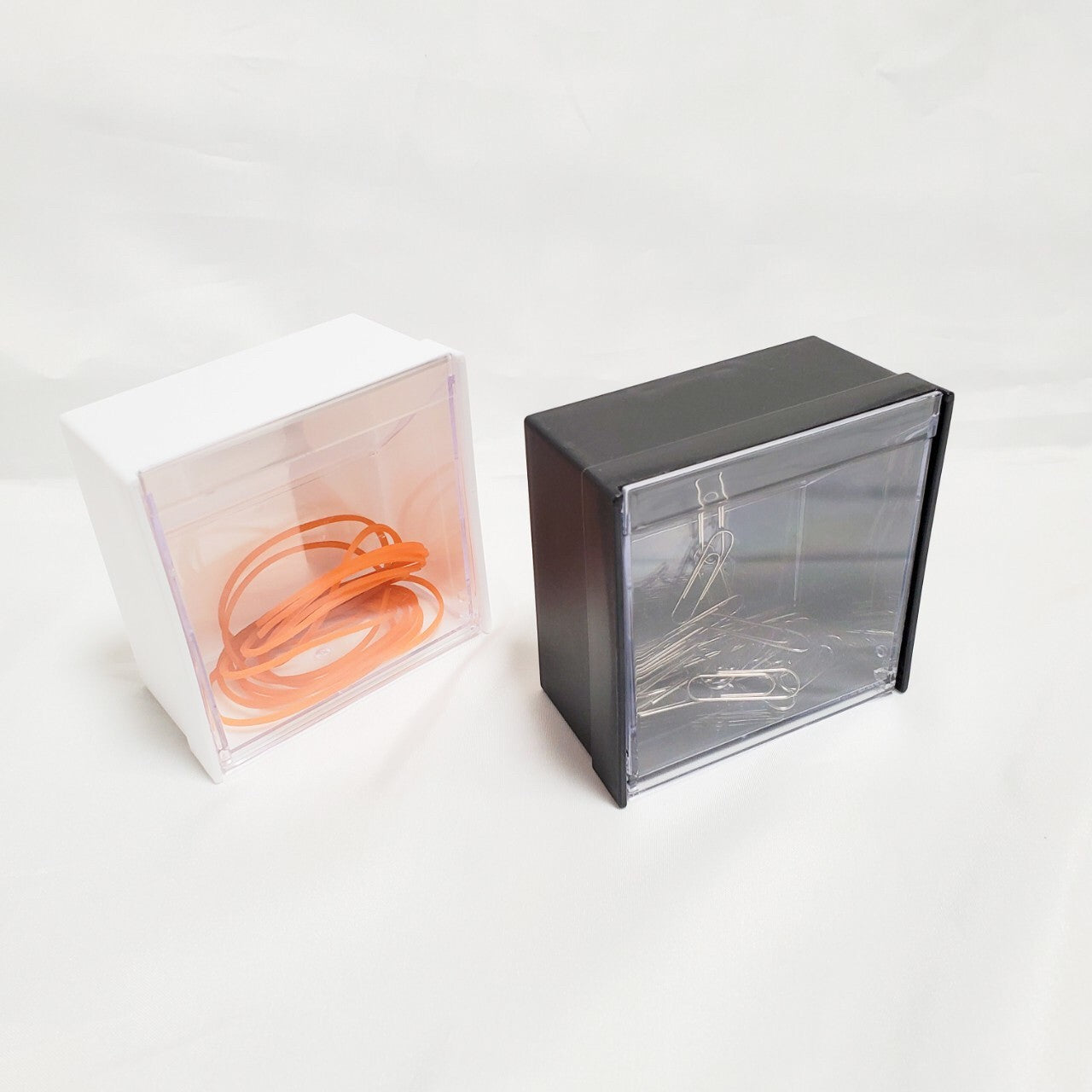 【まとめ買い】マグネットスイングケース ブラック 小物入れ 文具収納 0978/330265