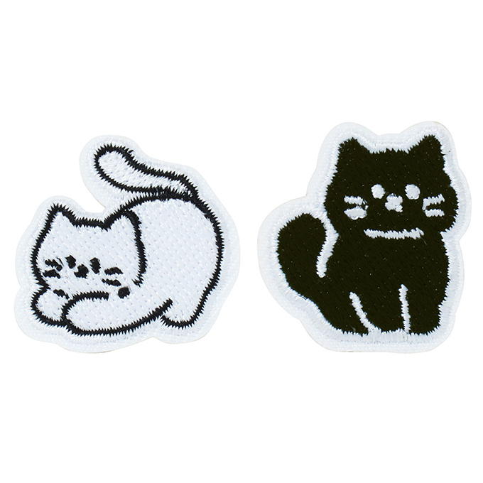 【まとめ買い】刺繍ピンバッジ しろねこ・くろねこ柄 0490/375173